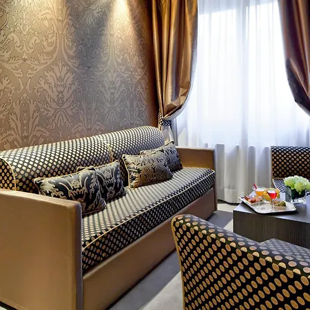 Mozart Hotel 4*