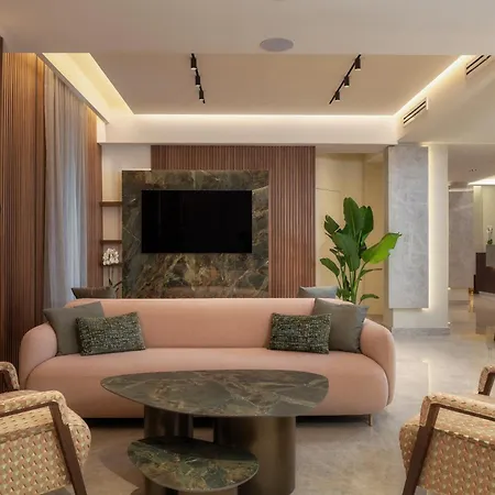 Otel Mozart 4*
