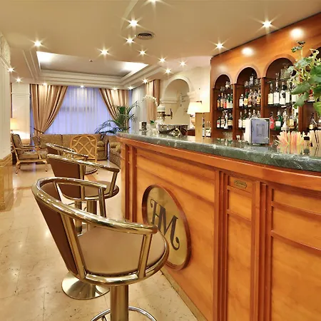 Mozart Hotel 4*
