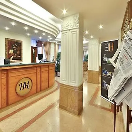 Hotell Mozart 4*