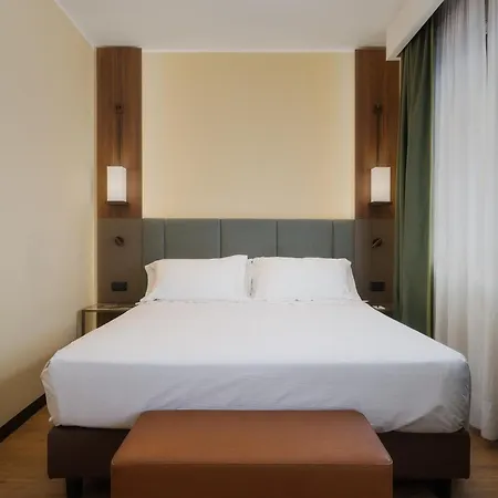 Mozart 4* Milano